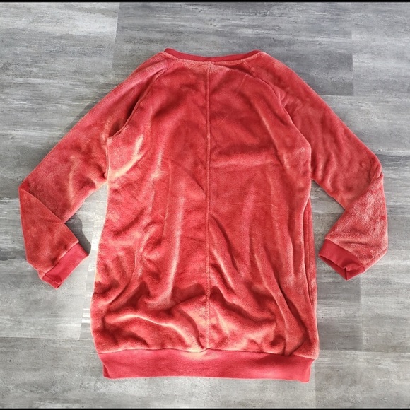 Easel Oversized Pullover Polyester Sweatshirt - Picture 2 of 5